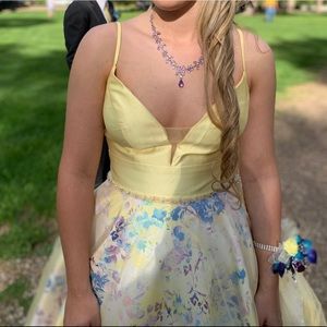 Prom dress